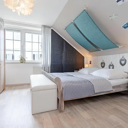 Haus Moewenstrasse Mehr * Groemitz