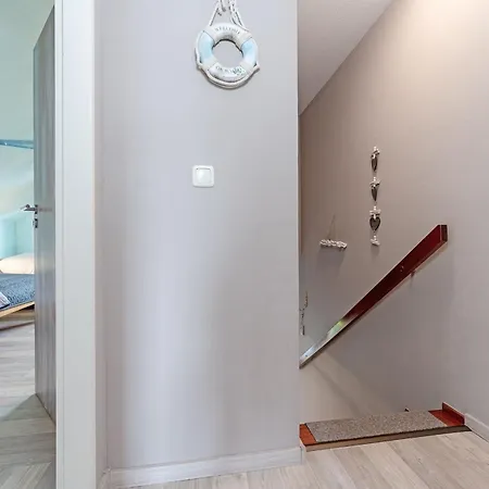 Haus Moewenstrasse Mehr * Грёмиц