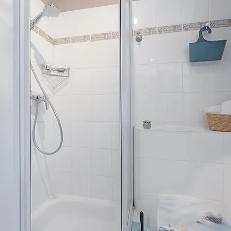 Haus Moewenstrasse Mehr Дом отдыха Грёмиц